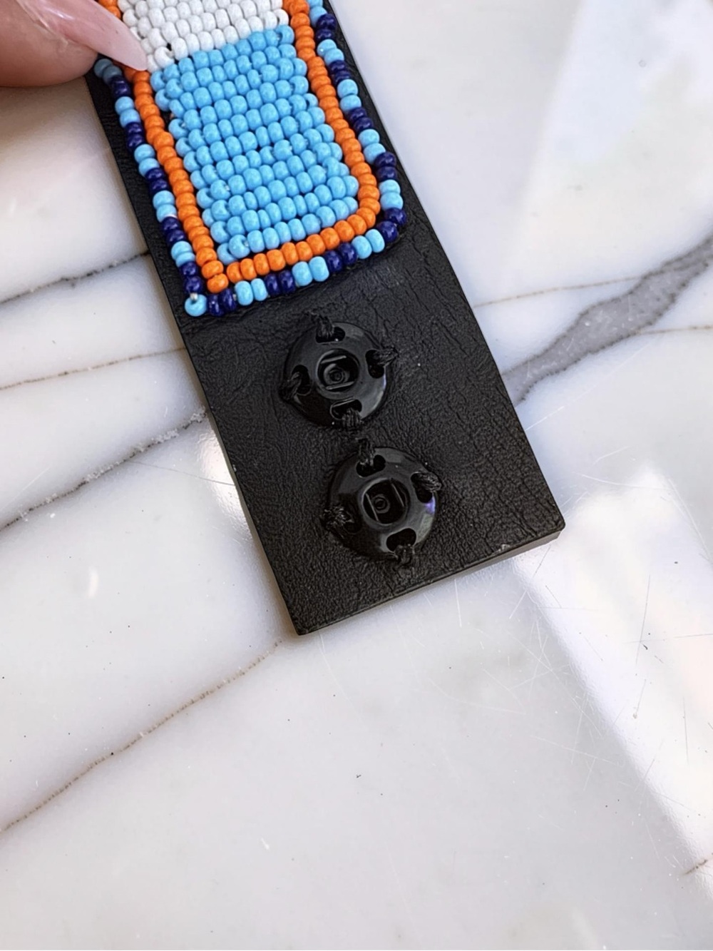 Michael Nelson Trompe l’oeil (Trick of the Eye) Beaded Watch Bracelet - Picture 4 of 4